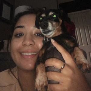 Meet your Posher, Danielle